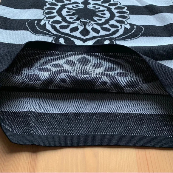 Jealous Tomato Striped Patterned Pencil Skirt - Picture 4 of 7